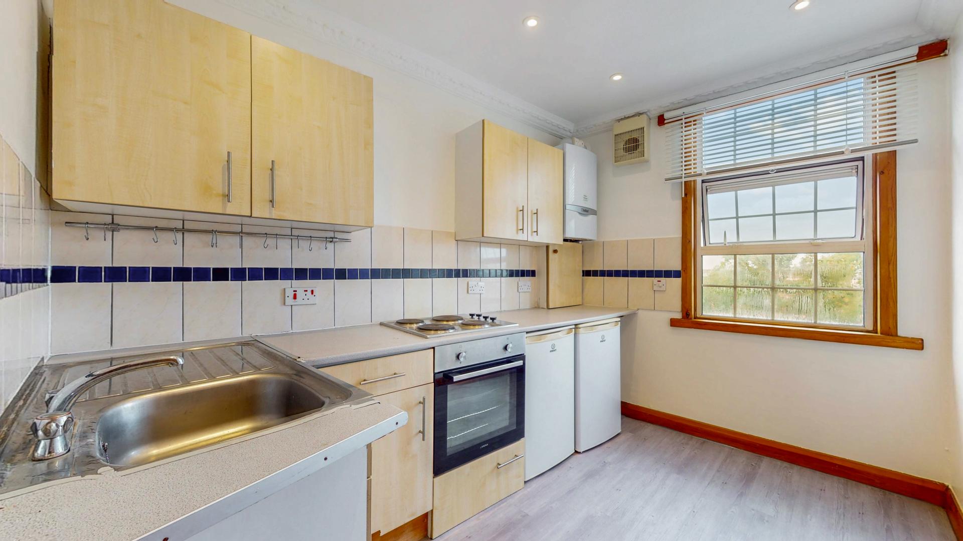 			2 Bedroom, 1 bath, 1 reception Flat			 Burnley Road, DOLLIS HILL